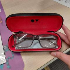 メガネ（サブカテゴリー） oscare version がiLostで IKEA Bayonne Ametzondo によって報告されました