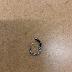 Örhänge, rapporterat av IKEA Tokyo-Bay med iLost