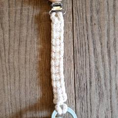 젖꼭지 Bibs + speenkoord, iLost를 사용하여 DierenPark Amersfoort에 보고됨