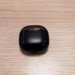 Titular de auricular Zwart, ha sido reportado por Qbuzz Fryslân con iLost