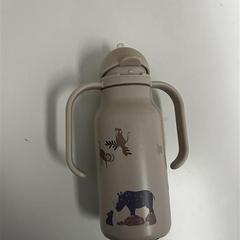 Botila, gisa salatu by IKEA Praha – Černý Most iLost erabiliz