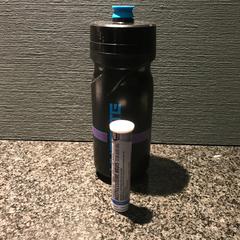 Bidon +bruistabletten, zgłoszono przez Van der Valk Hotel Wolvega Heerenveen przy użyciu iLost