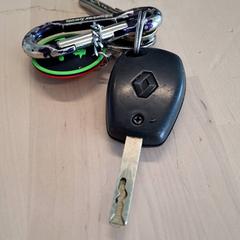 Sleutel Renault, zoals gemeld door IKEA Rouen Tourville-La-Rivière met iLost