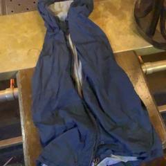 Kurtka Blauw, zgłoszono przez De Heeren van Aemstel przy użyciu iLost