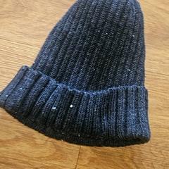 Keps, rapporterat av Het Amsterdamse Winterparadijs med iLost