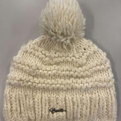 Gorro Wit, ha sido reportado por Heidelberglaan 15 con iLost