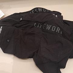 Sportbyxor Zwart, rapporterat av Van der Valk Hotel Schiphol med iLost