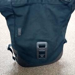 Handtas, iLost를 사용하여 Regio Limburg - Leuven에 보고됨