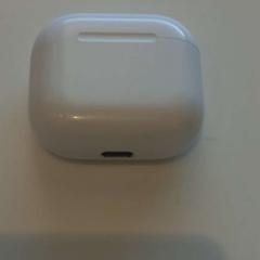 Earpodsdoos, jak nahlášeno Arriva Limburg Zuid pomocí iLost