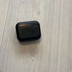 Airpods fodral, rapporterat av Arriva Achterhoek-Rivierenland med iLost