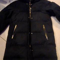 Jakke, som rapportert av Leonardo Royal Hotel Amsterdam ved bruk av iLost