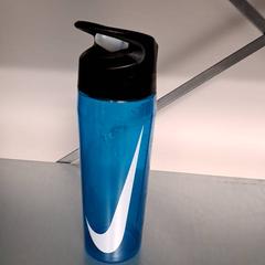 Butelka Blå, zgłoszono przez Keolis Lund przy użyciu iLost