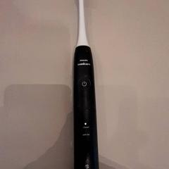 電動歯ブラシ Philips がiLostで Van der Valk Hotel Schiphol によって報告されました