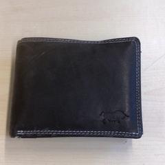 Wallets, as reported by Gemeente Nijmegen using iLost