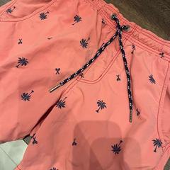 Bañador, segundo informou Van der Valk Hotel Gorinchem usando iLost