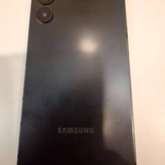 Telefon Samsung (turks), jak nahlášeno Qbuzz DMG pomocí iLost