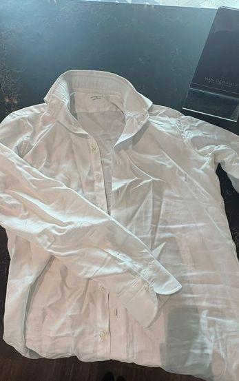 Blouse Wit, Emanuel Berg