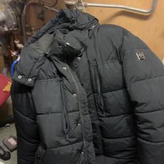 Bunda, jak nahlášeno KABUL à GoGo / Teatro pomocí iLost