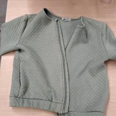 Sweter, zgłoszono przez IKEA Avignon przy użyciu iLost