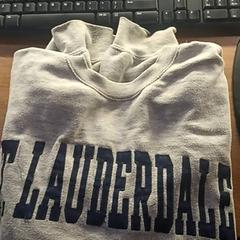 Sweater, as reported by BOAT&CO using iLost