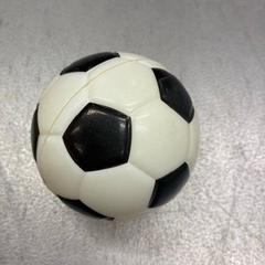 Lopta vit / svart, ako bolo nahlásené IKEA Linköping pomocou iLost