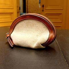 Portmonee, ha sido reportado por Universiteit Gent - Faculteitsbibliotheek LW con iLost