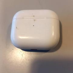 İLost kullanarak Arriva Limburg Noord tarafından bildirildiği gibi Airpod'lar durumda
