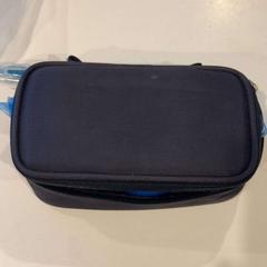 Kosmetická taška bag, jak nahlášeno Inntel Hotels Utrecht Centre pomocí iLost