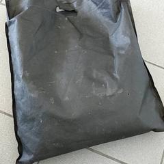 Väska - Stoffen tas, rapporterat av Regio Oost-Vlaanderen med iLost