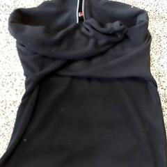 Kleding - Trui، كما تم الإبلاغ عنه بواسطة Centraal magazijn عبر iLost