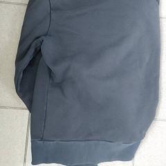 衣類 - Vest がiLostで Centraal magazijn によって報告されました