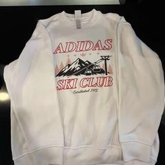 Sweatshirt, segons ha informat Hotel V Frederiksplein mitjançant iLost
