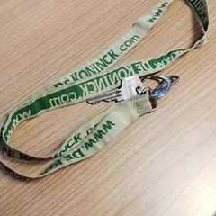 Uhala, gisa salatu by Hermes Eindhoven iLost erabiliz