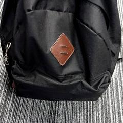 Mochila, como reportado por Arriva Vechtdallijnen utilizando o iLost