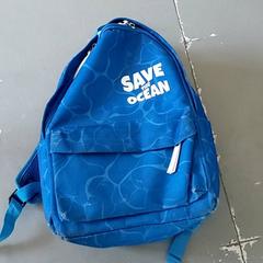 Hátizsák Blauw, amint azt Regio Oost-Vlaanderen az iLost segítségével jelentette.