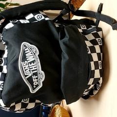 Mochila, ha sido reportado por Centraal magazijn con iLost