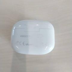 Airpodcase Wit, zoals gemeld door Arriva Limburg Zuid met iLost