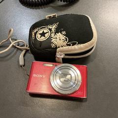 Camera appareil photo, zoals gemeld door MEININGER Hotel Bordeaux Gare Saint-Jean met iLost