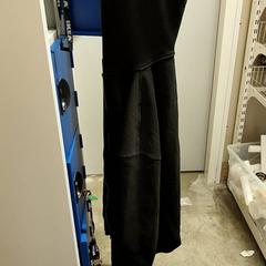 سترة Zwart، كما تم الإبلاغ عنه بواسطة IKEA Utrecht عبر iLost