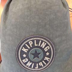 حقائب حمل وحقائب اليد Grijs Kipling، كما تم الإبلاغ عنه بواسطة Regio Oost-Vlaanderen عبر iLost