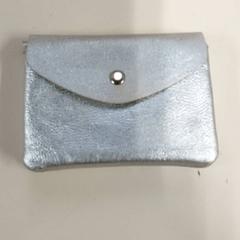 Lommebok, som rapportert av Regio Antwerpen - Brussel ved bruk av iLost