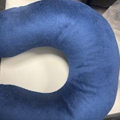Coussin blauw, a été signalé par Haven Hotel Rotterdam utilisant iLost