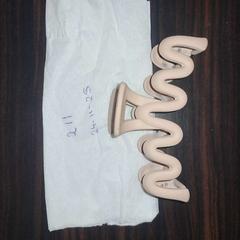 Haarklammer Roze, gemeldet von Van der Valk Rotterdam Blijdorp über iLost