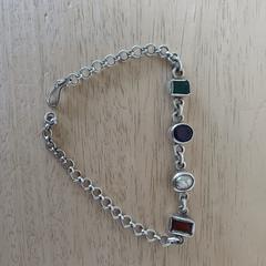 Sieraden، كما تم الإبلاغ عنه عبر iLost