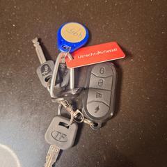 Sleutels, waarshijnlijk van scooter of scootmobiel, come riportato a iLost