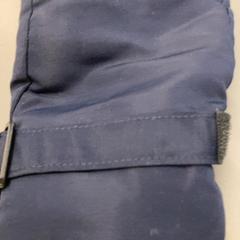 Glove, as reported by IKEA Haarlem using iLost