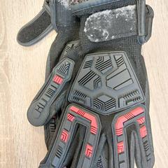 Eskularruak, gisa salatu by EBS OV Poeldijk iLost erabiliz