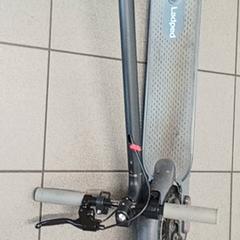 Garraiobideak Elektrische step, gisa salatu by Regio Antwerpen - Brussel iLost erabiliz
