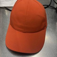 Hatt Caps, som rapportert av IKEA Slependen ved bruk av iLost