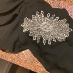 Vestido, segundo informou Pathé Nijmegen usando iLost